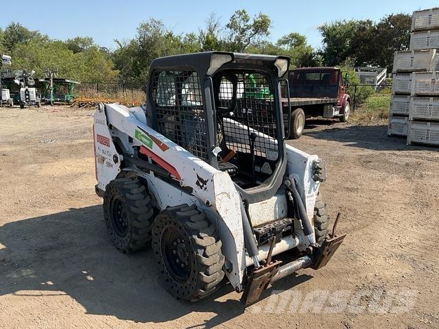 Bobcat S550 Smykem řízené nakladače