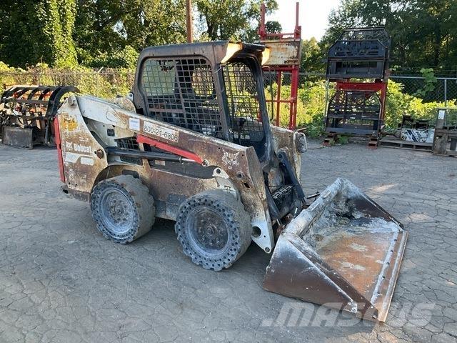 Bobcat S550 Smykem řízené nakladače