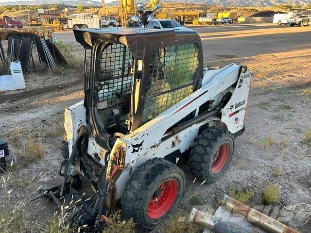 Bobcat S550 Smykem řízené nakladače