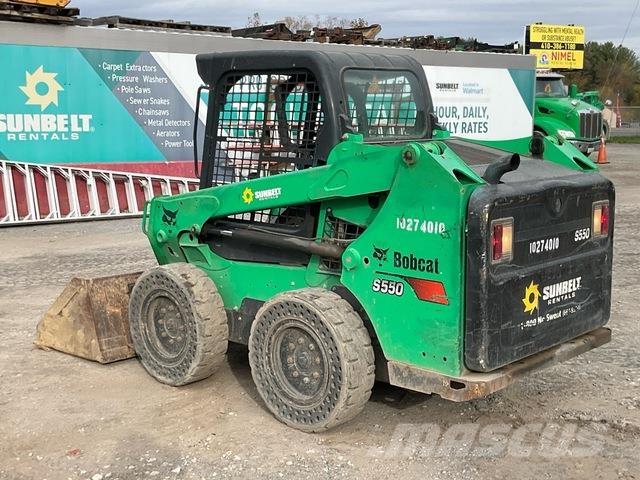 Bobcat S550 Smykem řízené nakladače