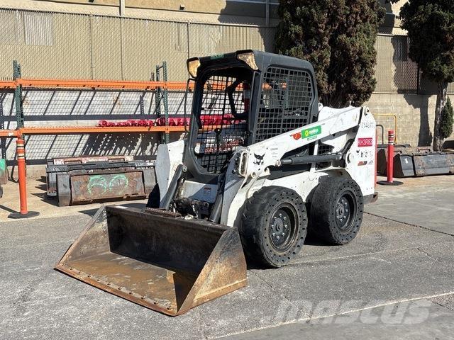 Bobcat S550 Smykem řízené nakladače