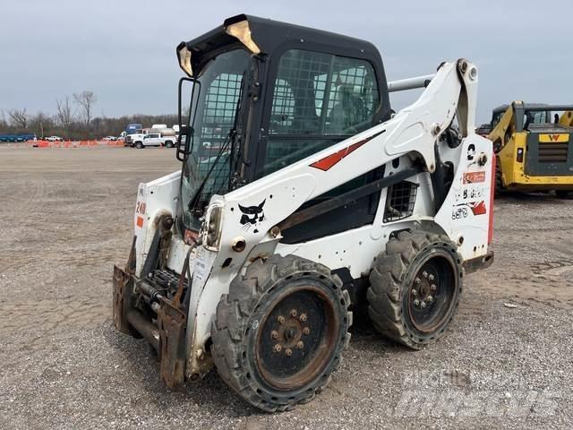 Bobcat S570 Smykem řízené nakladače