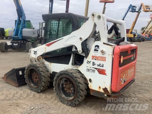 Bobcat S570 Smykem řízené nakladače