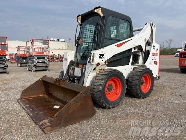 Bobcat S570 Smykem řízené nakladače