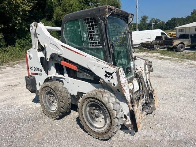 Bobcat S570 Smykem řízené nakladače