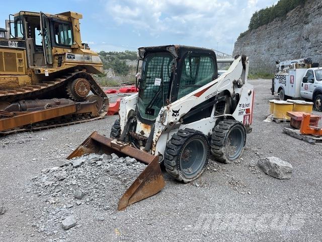 Bobcat S570 Smykem řízené nakladače