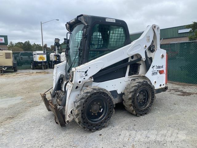 Bobcat S570 Smykem řízené nakladače