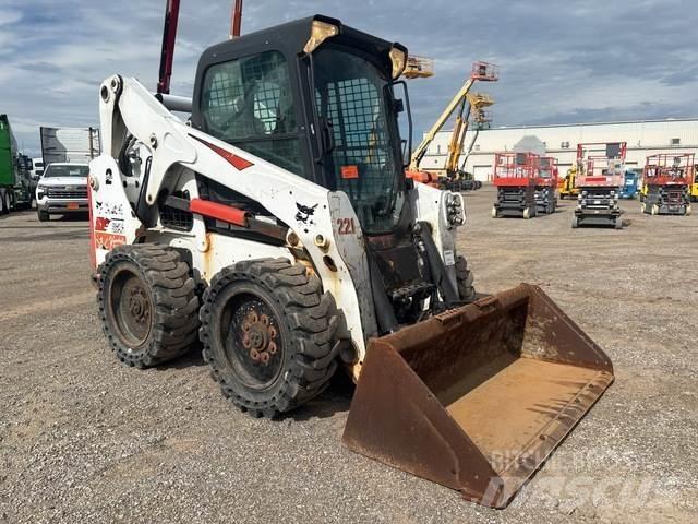 Bobcat S650 Smykem řízené nakladače