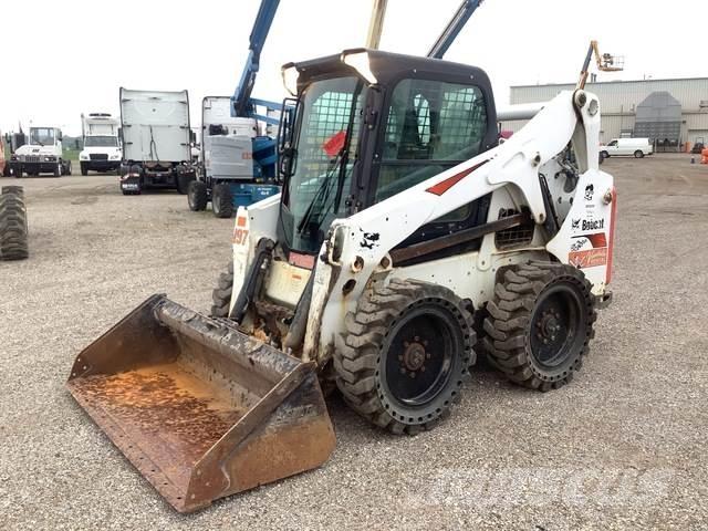 Bobcat S650 Smykem řízené nakladače