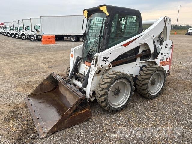 Bobcat S650 Smykem řízené nakladače