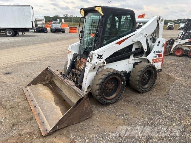 Bobcat S650 Smykem řízené nakladače