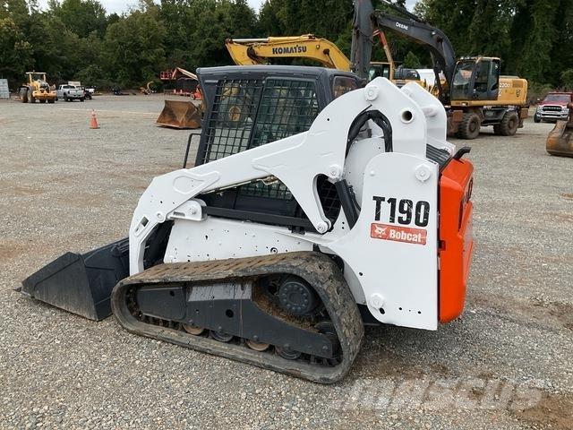 Bobcat T190 Smykem řízené nakladače