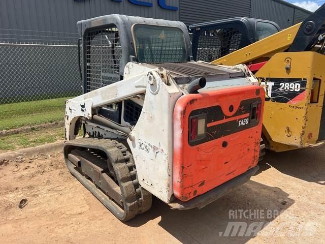 Bobcat T450 Smykem řízené nakladače