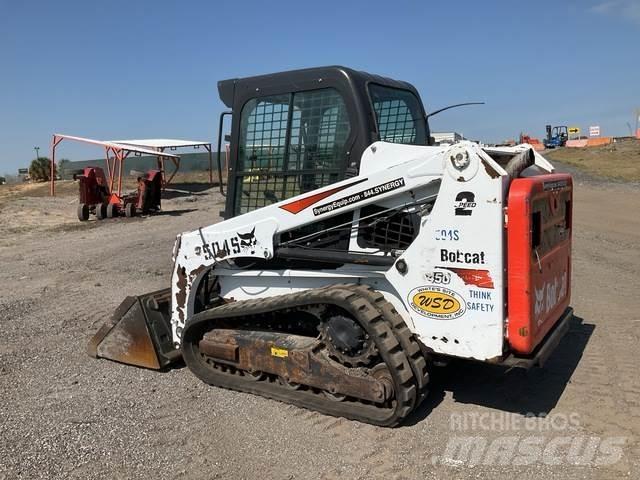 Bobcat T450 Smykem řízené nakladače