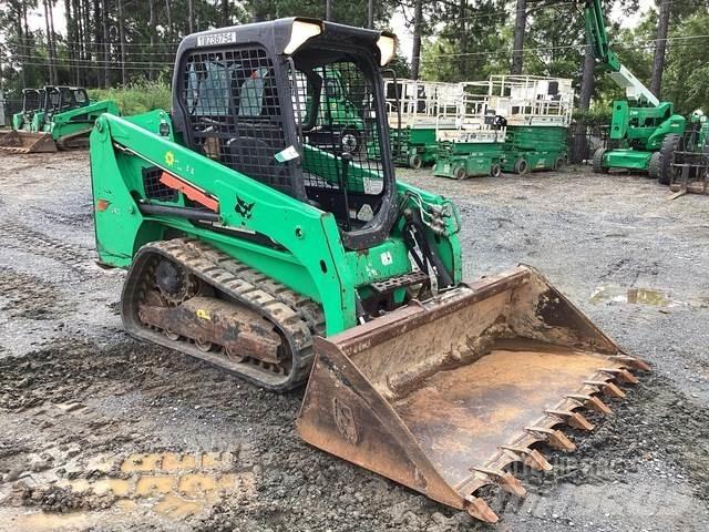 Bobcat T450 Smykem řízené nakladače
