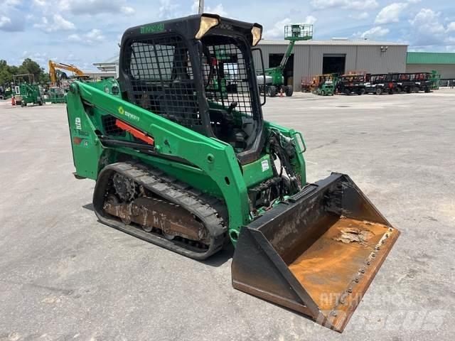 Bobcat T450 Smykem řízené nakladače