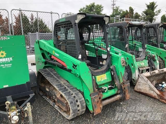 Bobcat T550 Smykem řízené nakladače
