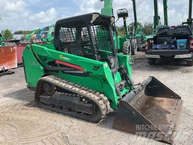 Bobcat T550 Smykem řízené nakladače