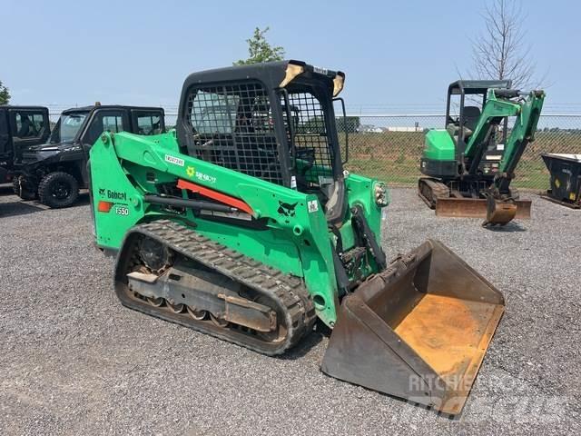 Bobcat T550 Smykem řízené nakladače