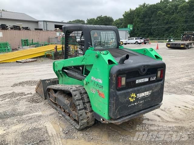 Bobcat T550 Smykem řízené nakladače