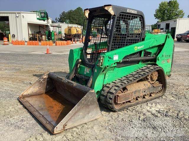 Bobcat T550 Smykem řízené nakladače