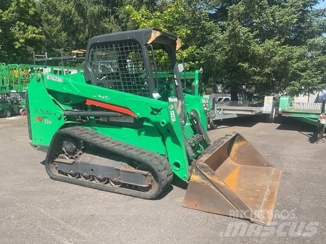 Bobcat T550 Smykem řízené nakladače