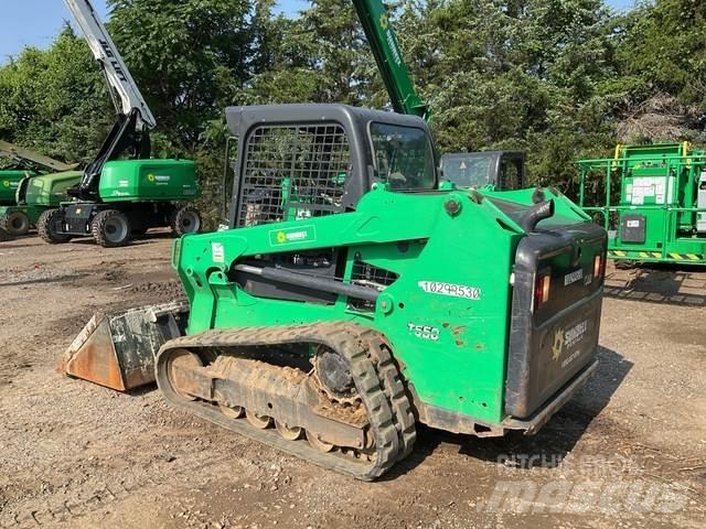 Bobcat T550 Smykem řízené nakladače