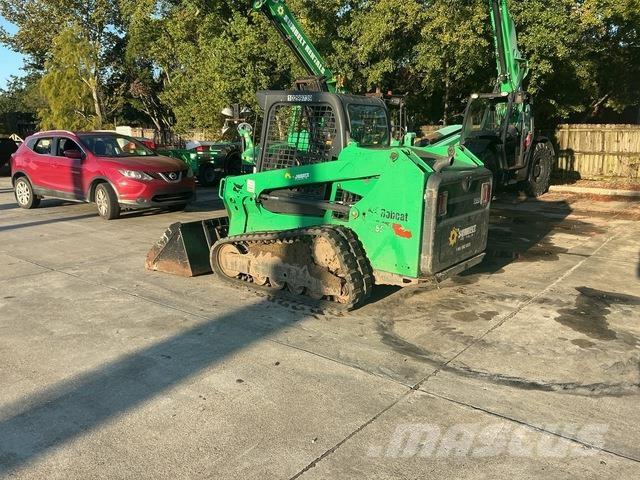 Bobcat T550 Smykem řízené nakladače