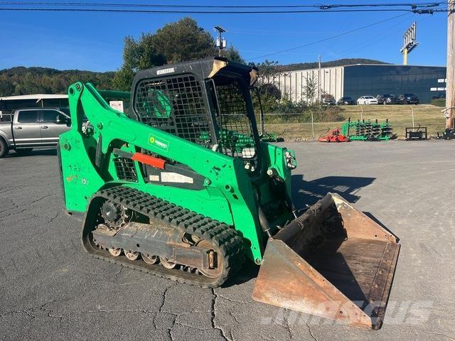 Bobcat T590 Smykem řízené nakladače