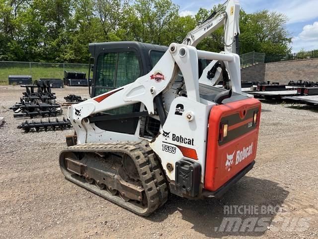 Bobcat T595 Smykem řízené nakladače
