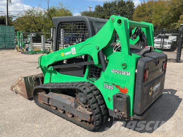 Bobcat T595 Smykem řízené nakladače