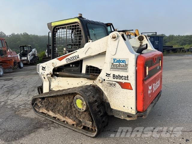 Bobcat T630 Smykem řízené nakladače