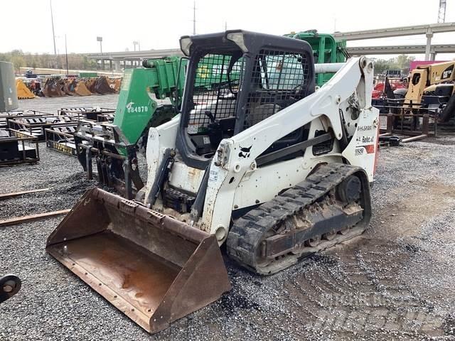 Bobcat T650 Smykem řízené nakladače