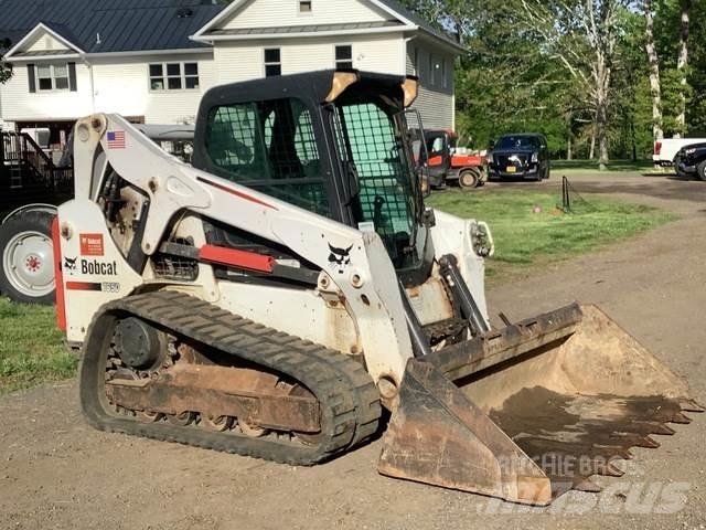 Bobcat T650 Smykem řízené nakladače