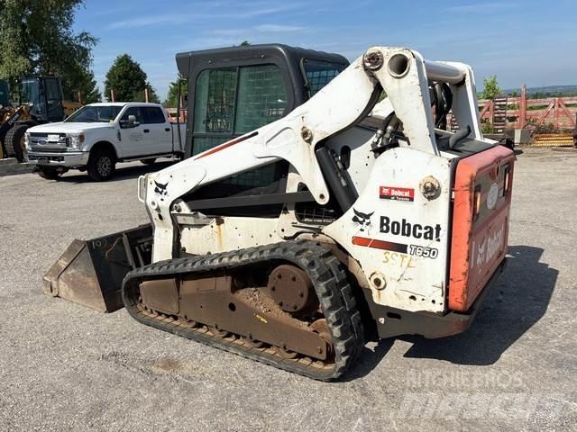 Bobcat T650 Smykem řízené nakladače