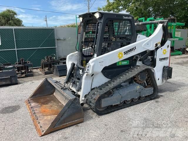Bobcat T66 Smykem řízené nakladače
