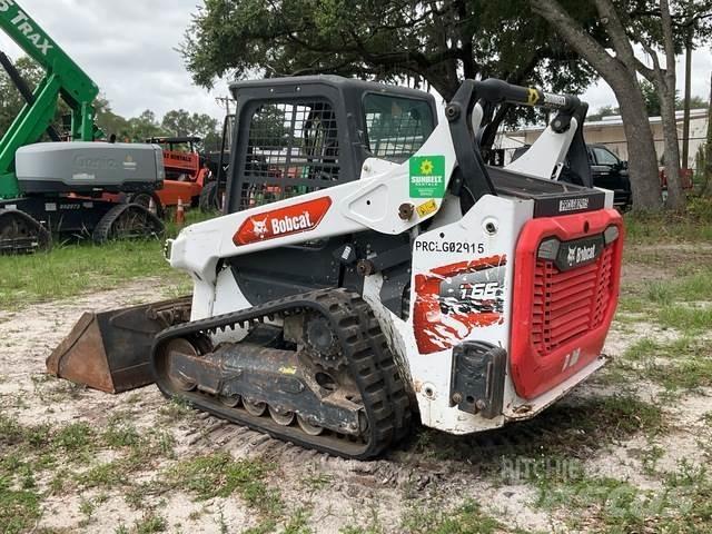 Bobcat T66 Smykem řízené nakladače