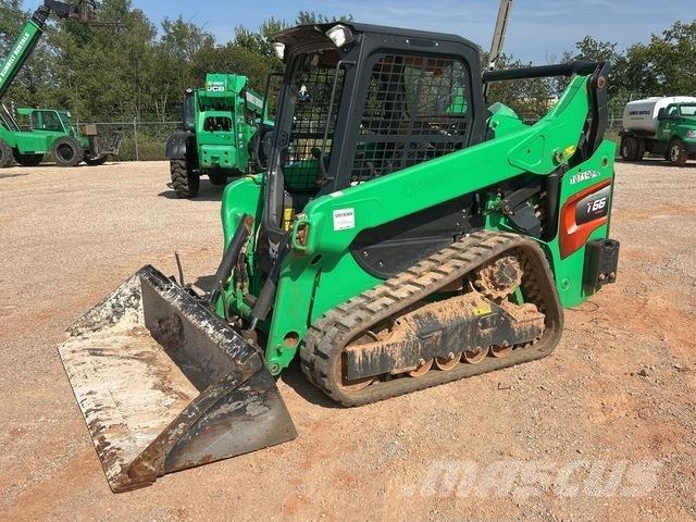 Bobcat T66 Smykem řízené nakladače