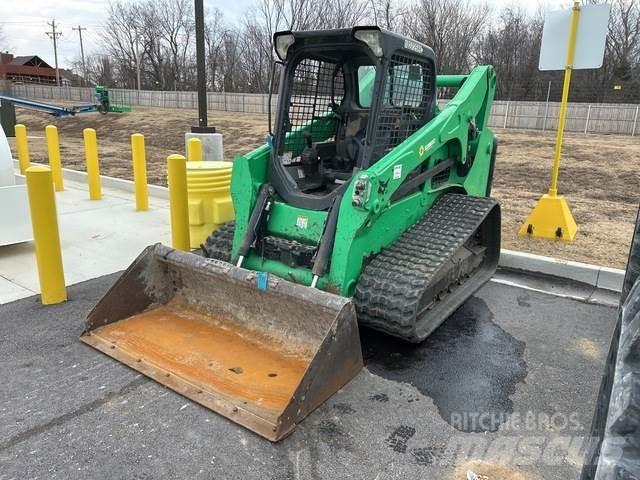 Bobcat T740 Smykem řízené nakladače