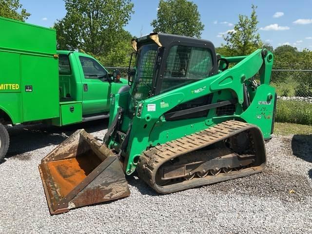 Bobcat T740 Smykem řízené nakladače