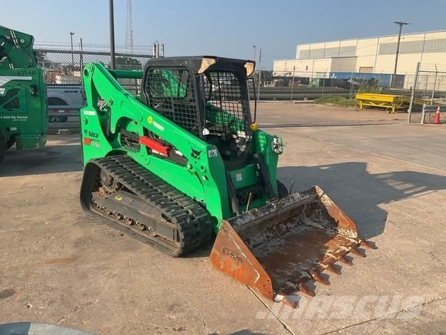 Bobcat T740 Smykem řízené nakladače