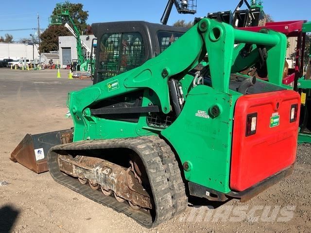 Bobcat T740 Smykem řízené nakladače