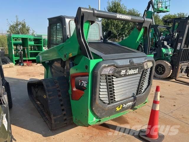 Bobcat T76 Smykem řízené nakladače
