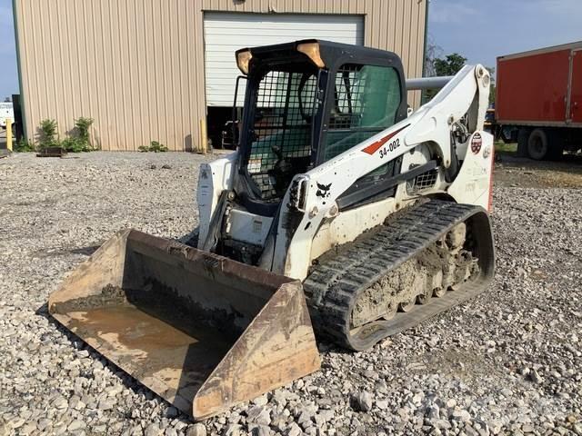 Bobcat T770 Smykem řízené nakladače