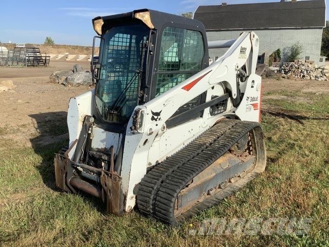 Bobcat T770 Smykem řízené nakladače