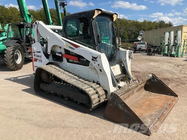 Bobcat T770 Smykem řízené nakladače