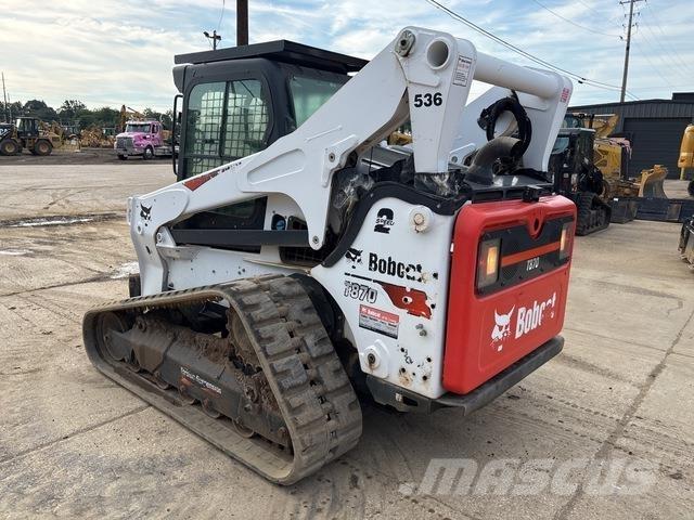 Bobcat T870 Smykem řízené nakladače