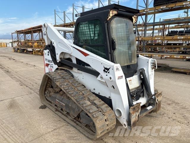 Bobcat T870 Smykem řízené nakladače