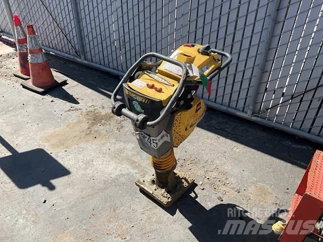 Bomag BT50 Vibrační pěchy