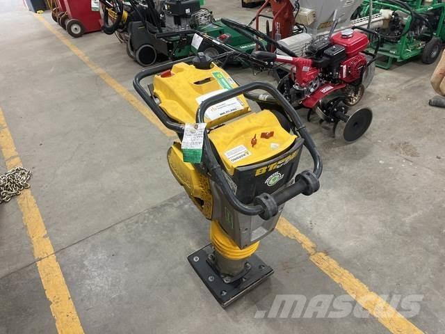 Bomag BT65 Vibrační pěchy